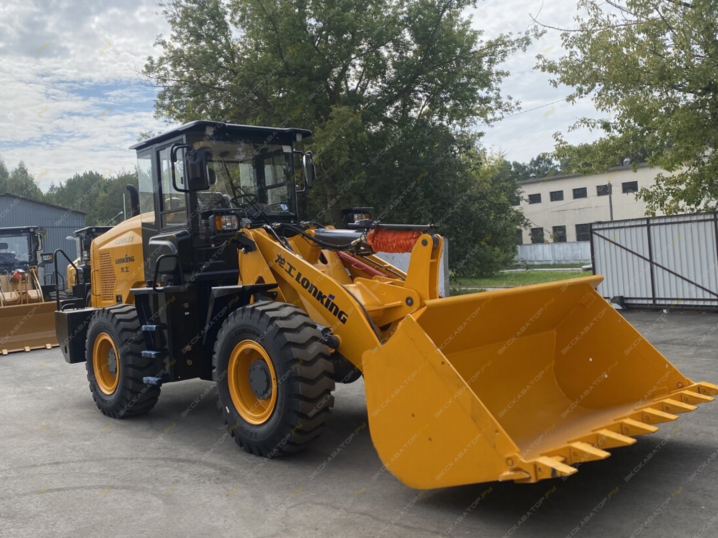 Lonking CDM835G [2]