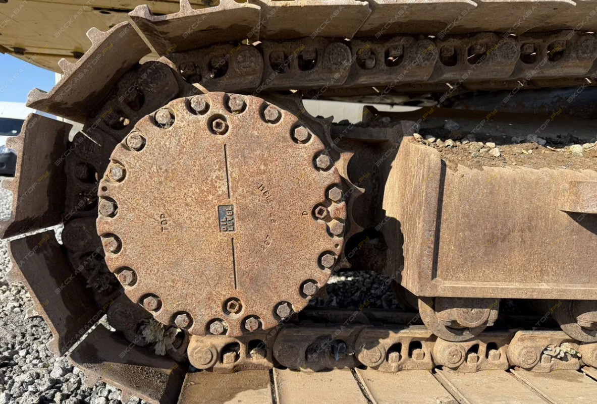 Komatsu PC300-8M0 [16]