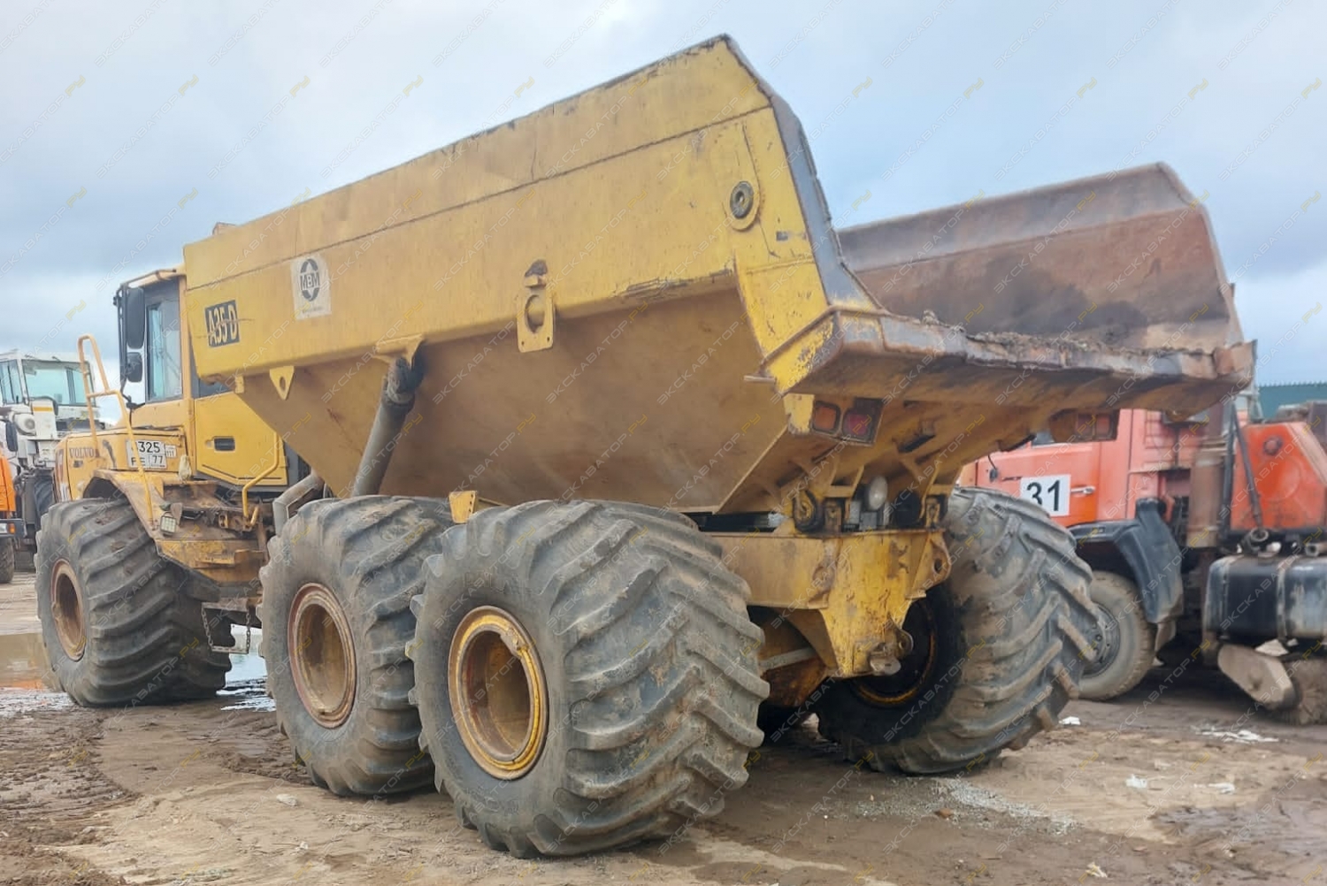 Volvo A30D [9]