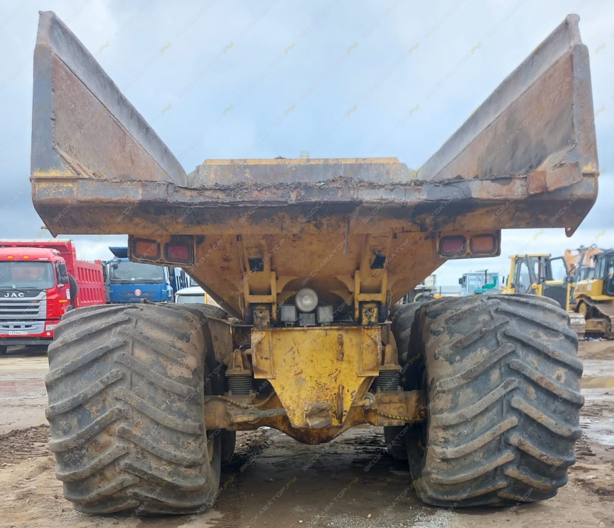 Volvo A30D [7]