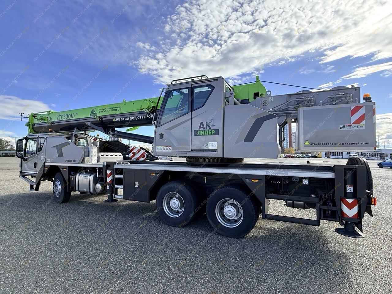 Zoomlion ZTC300V [13]