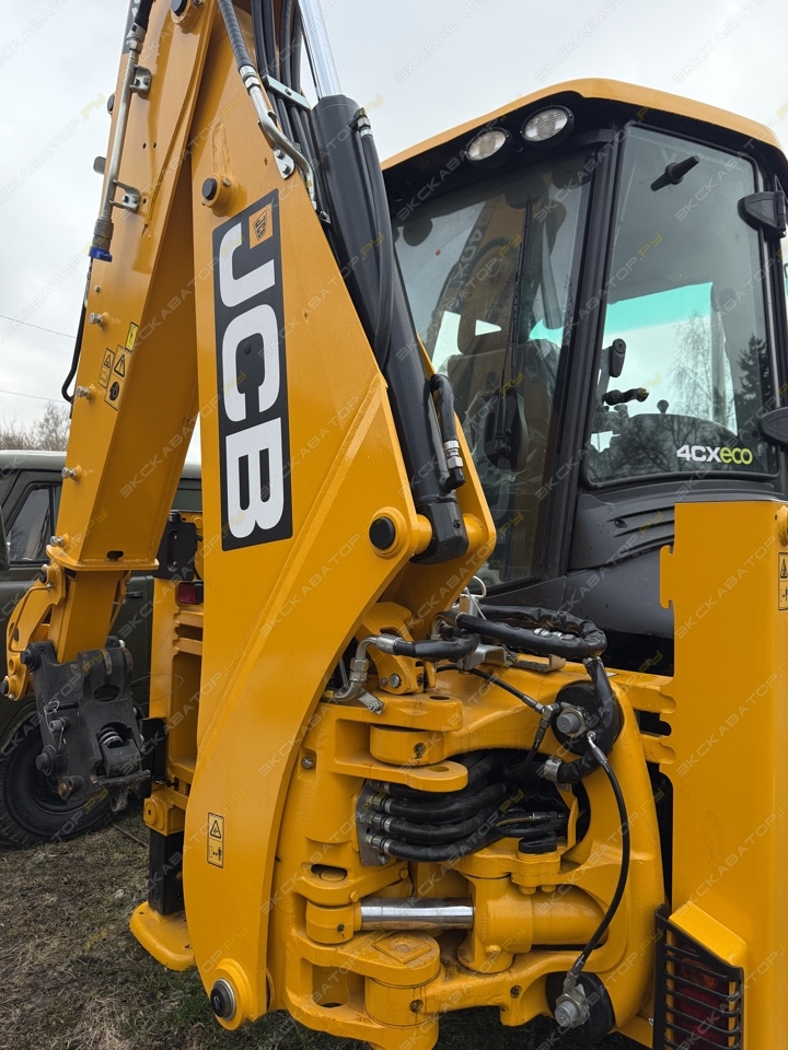 JCB 4CX [5]