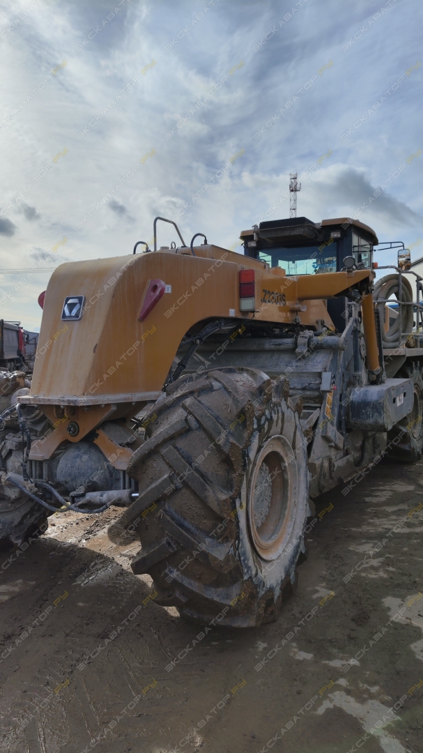 XCMG XLZ2103S [1]