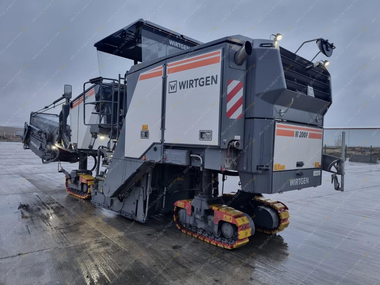 Wirtgen W 200 [1]