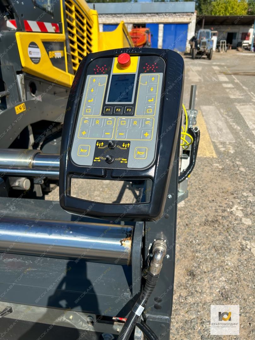Bomag BF 700 C-3 S500 [1]