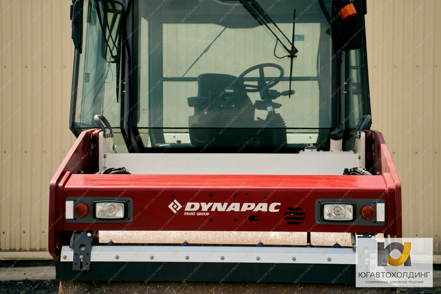 Dynapac CC4200 [23]