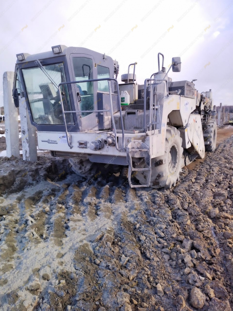 Wirtgen WR 240 [15]