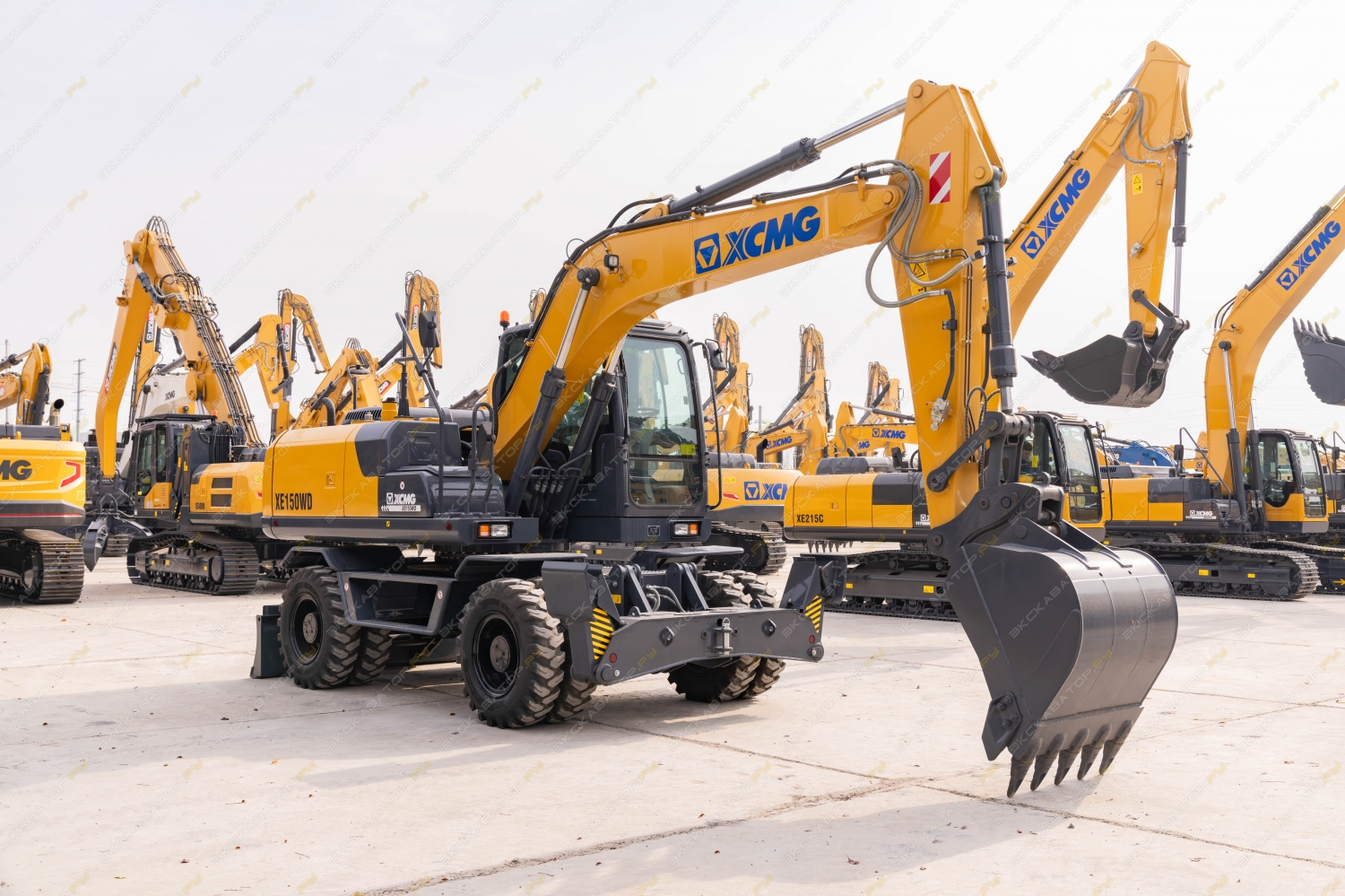 XCMG XE150WD [2]