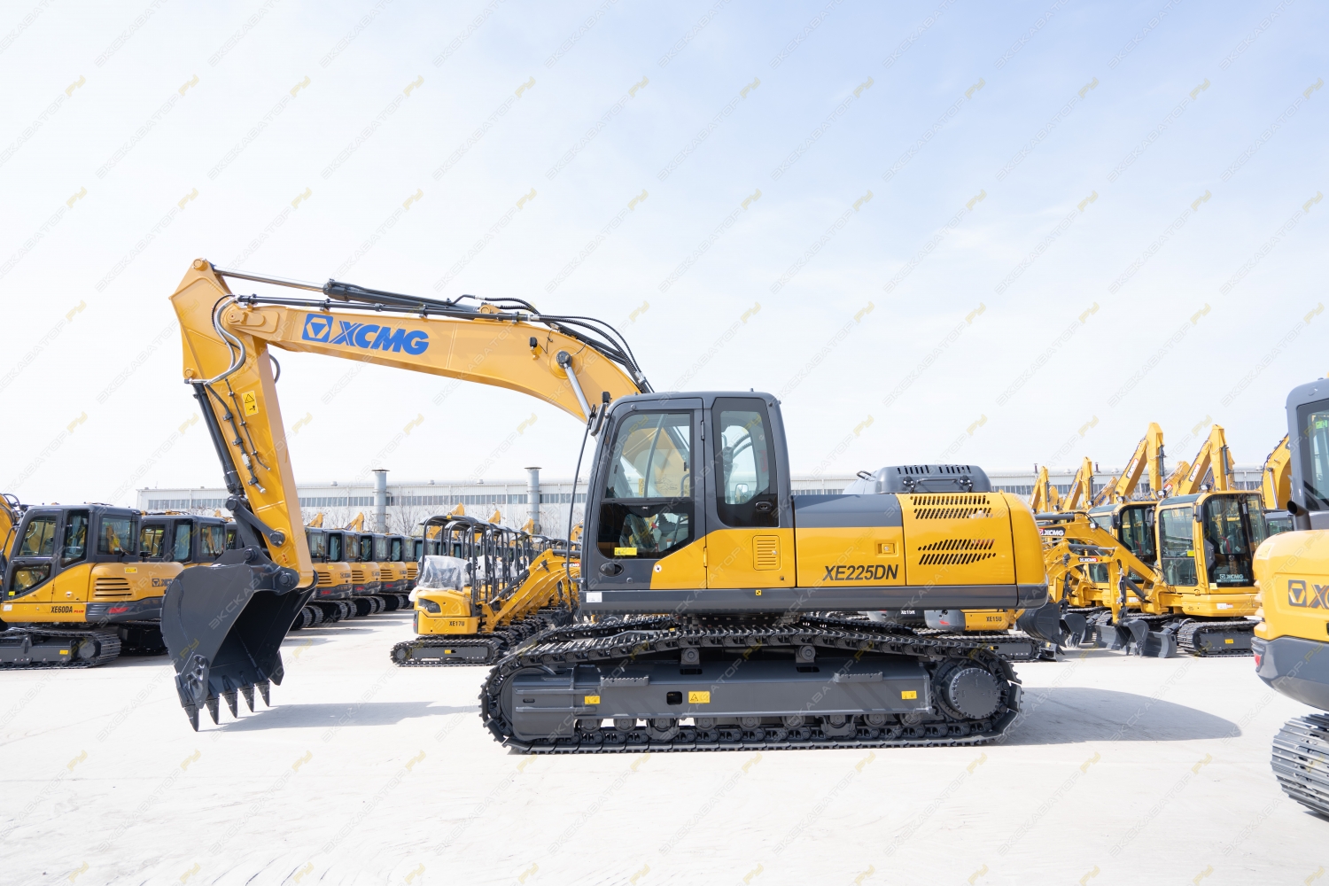 XCMG XE225DN [2]
