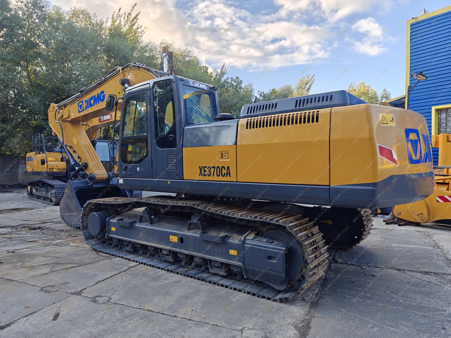 XCMG XE370CA [2]
