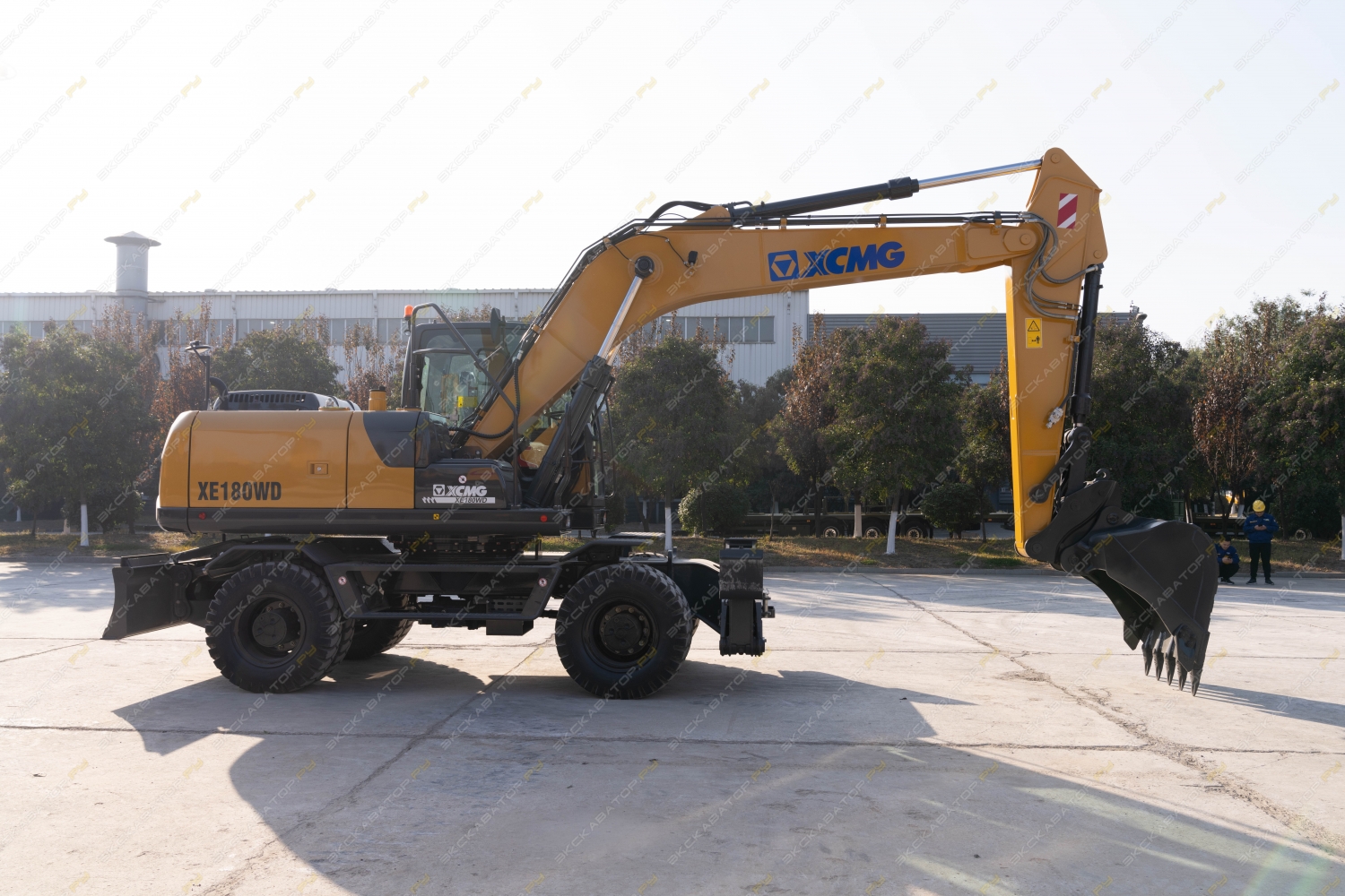XCMG XE180WD [5]