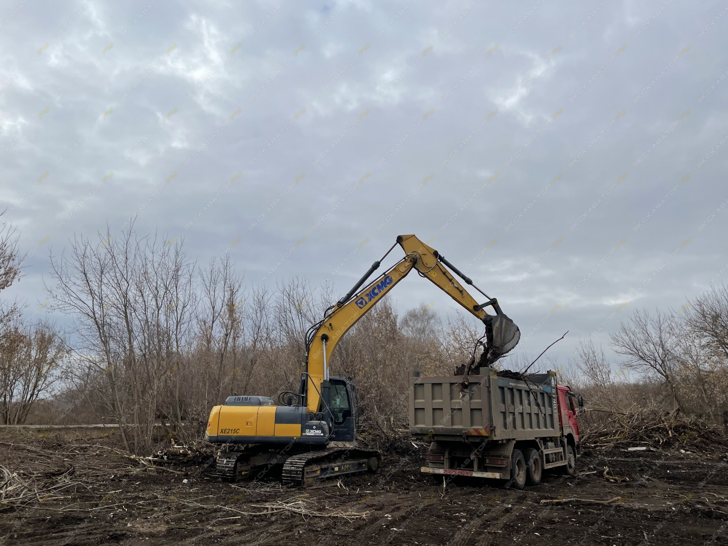 XCMG XE215C [6]