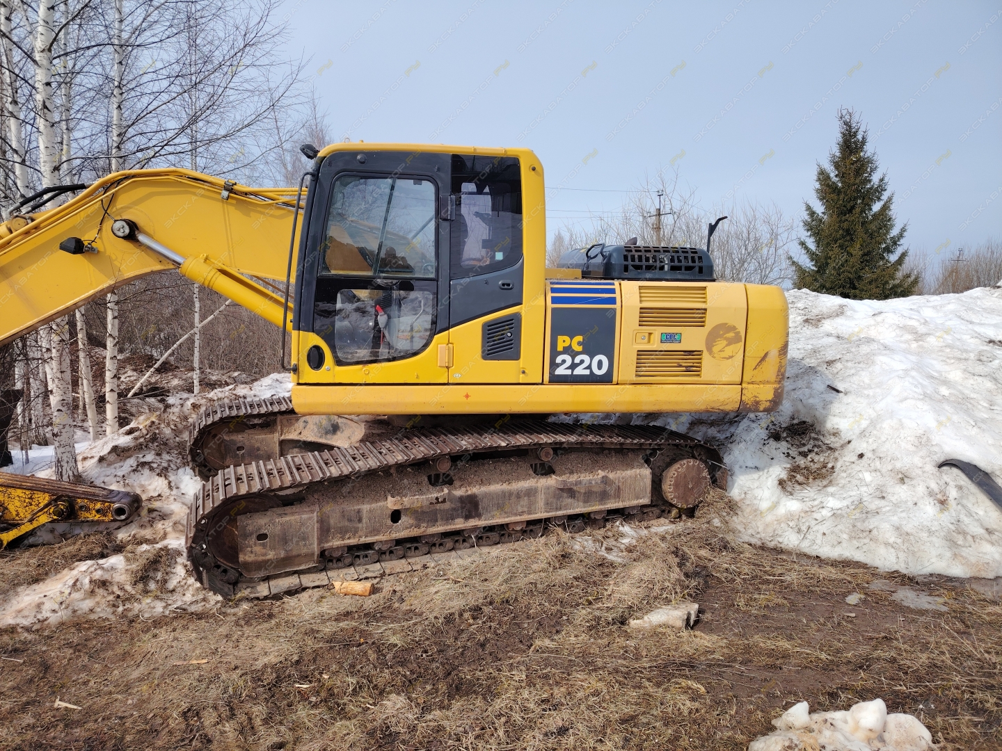 Komatsu PC220 [1]