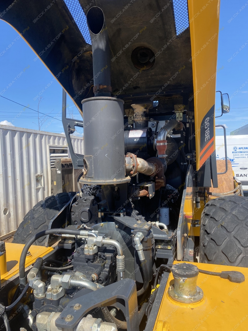 LiuGong CLG6618E [6]