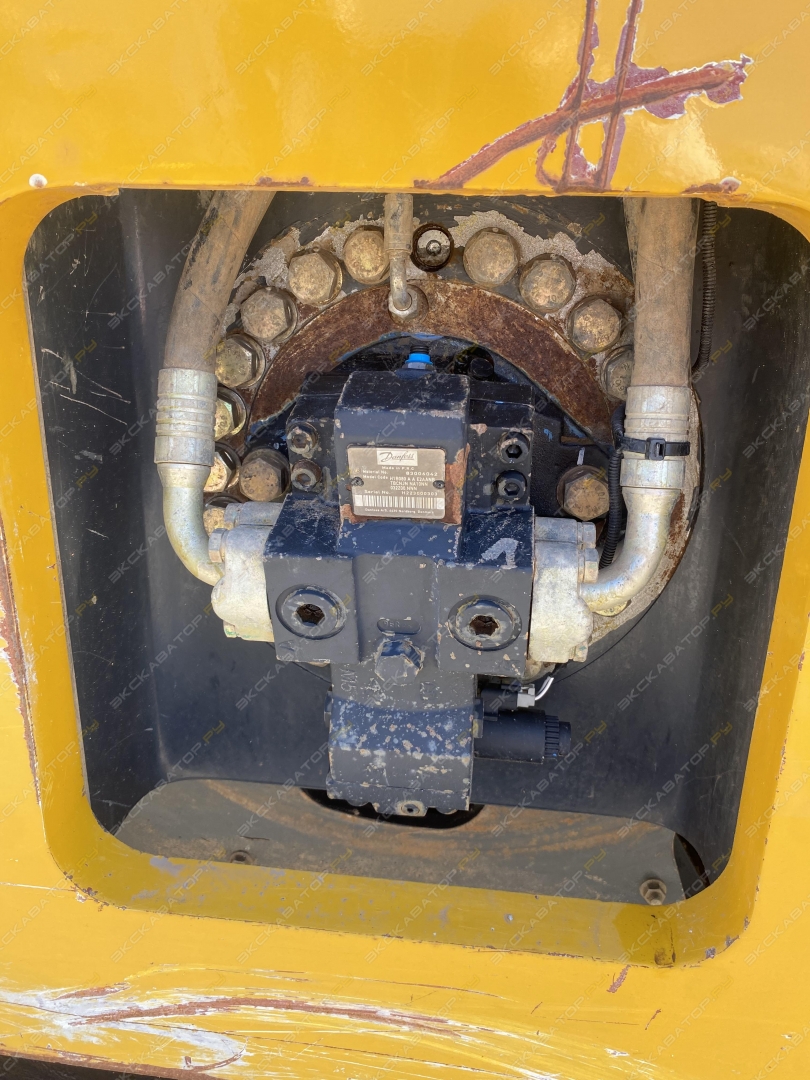 LiuGong CLG6618E [12]