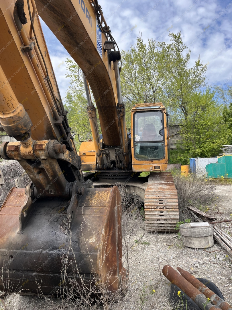 Hyundai R 360LC-3 [5]