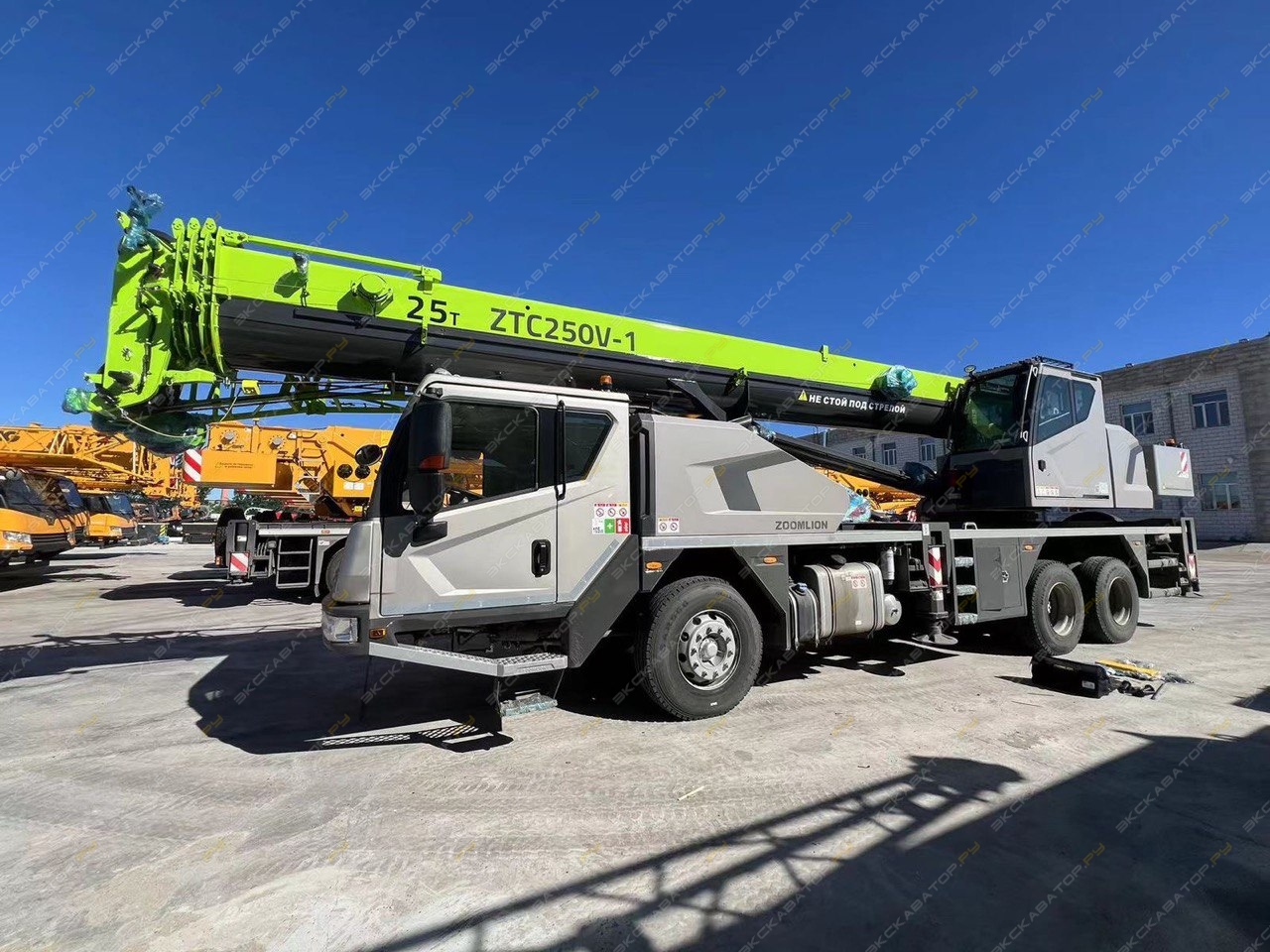 Zoomlion ZTC250V [11]