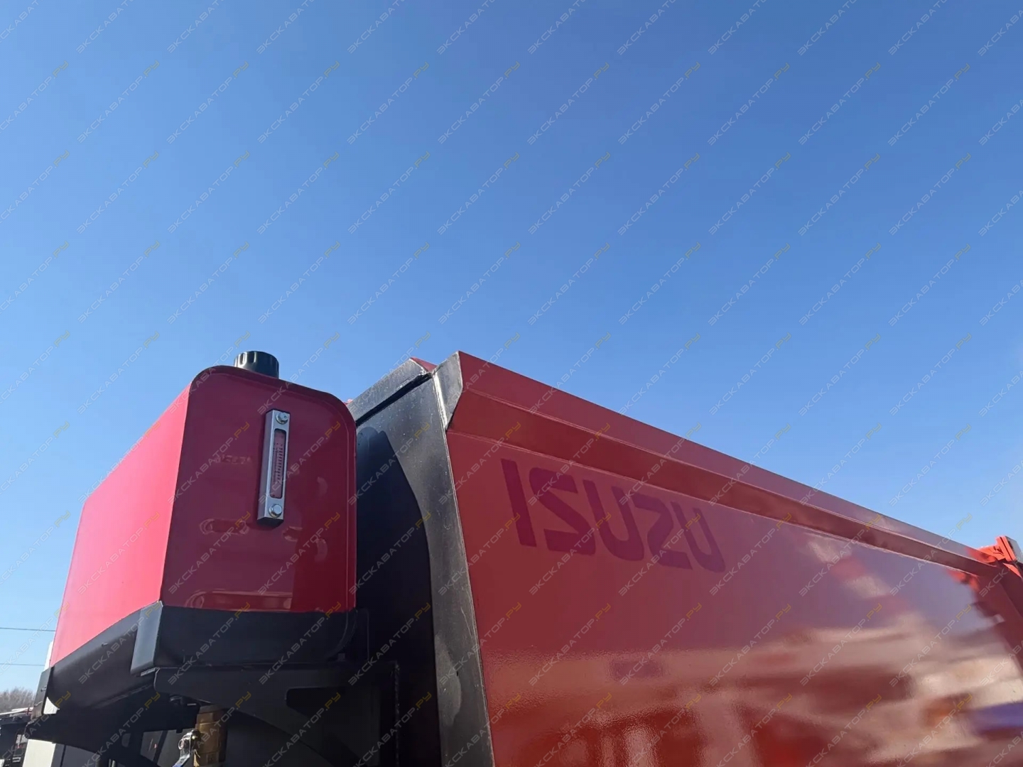  Isuzu ELF [6]