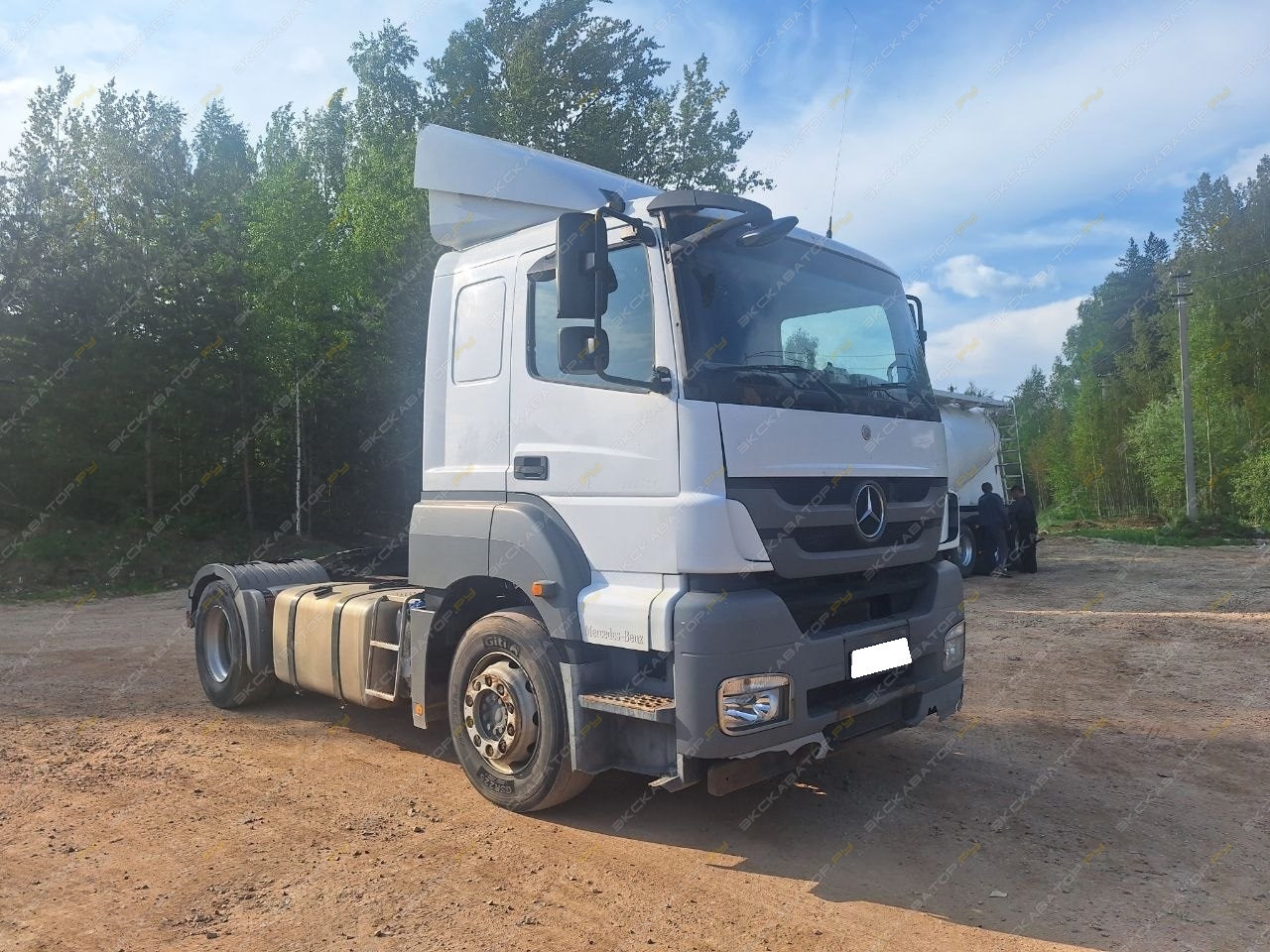 Mercedes-Benz Axor 1840 LS [2]