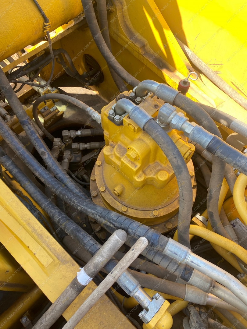 Komatsu PC300 [5]