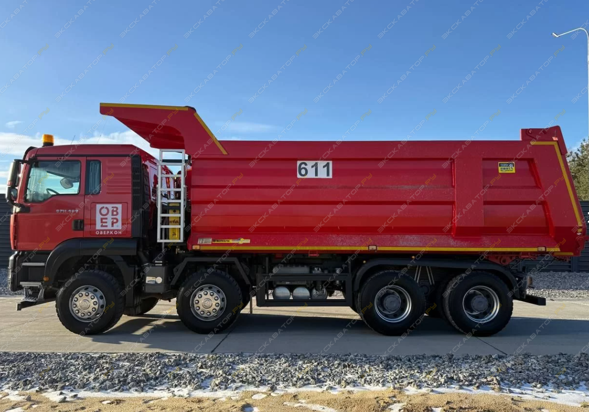 Sitrak C7H 8x4 [5]