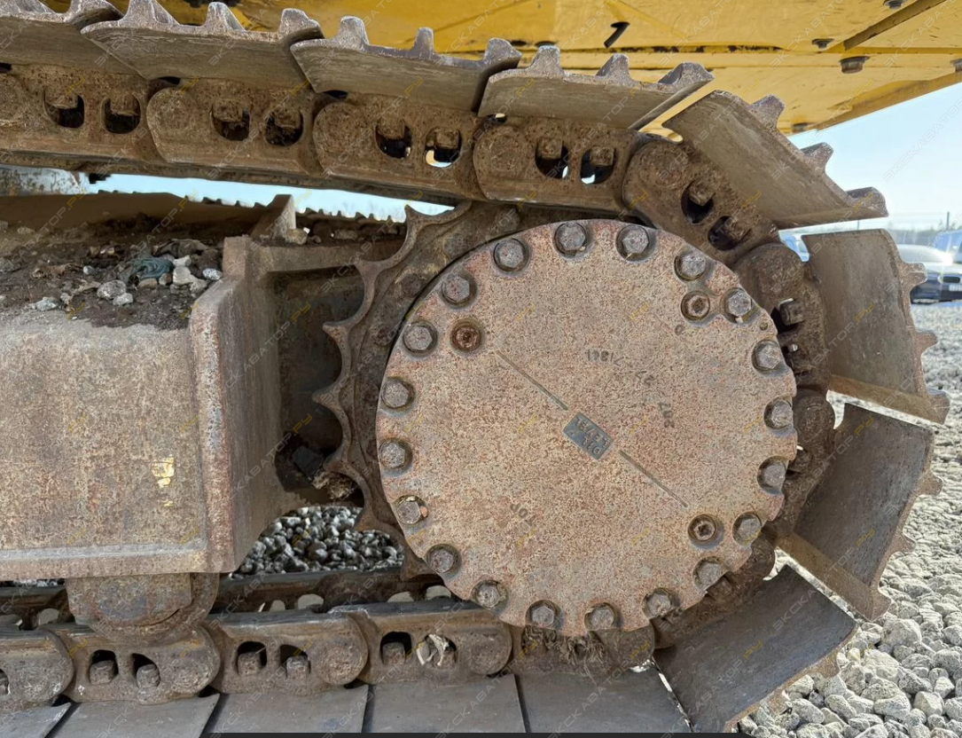 Komatsu PC300-8M0 [16]