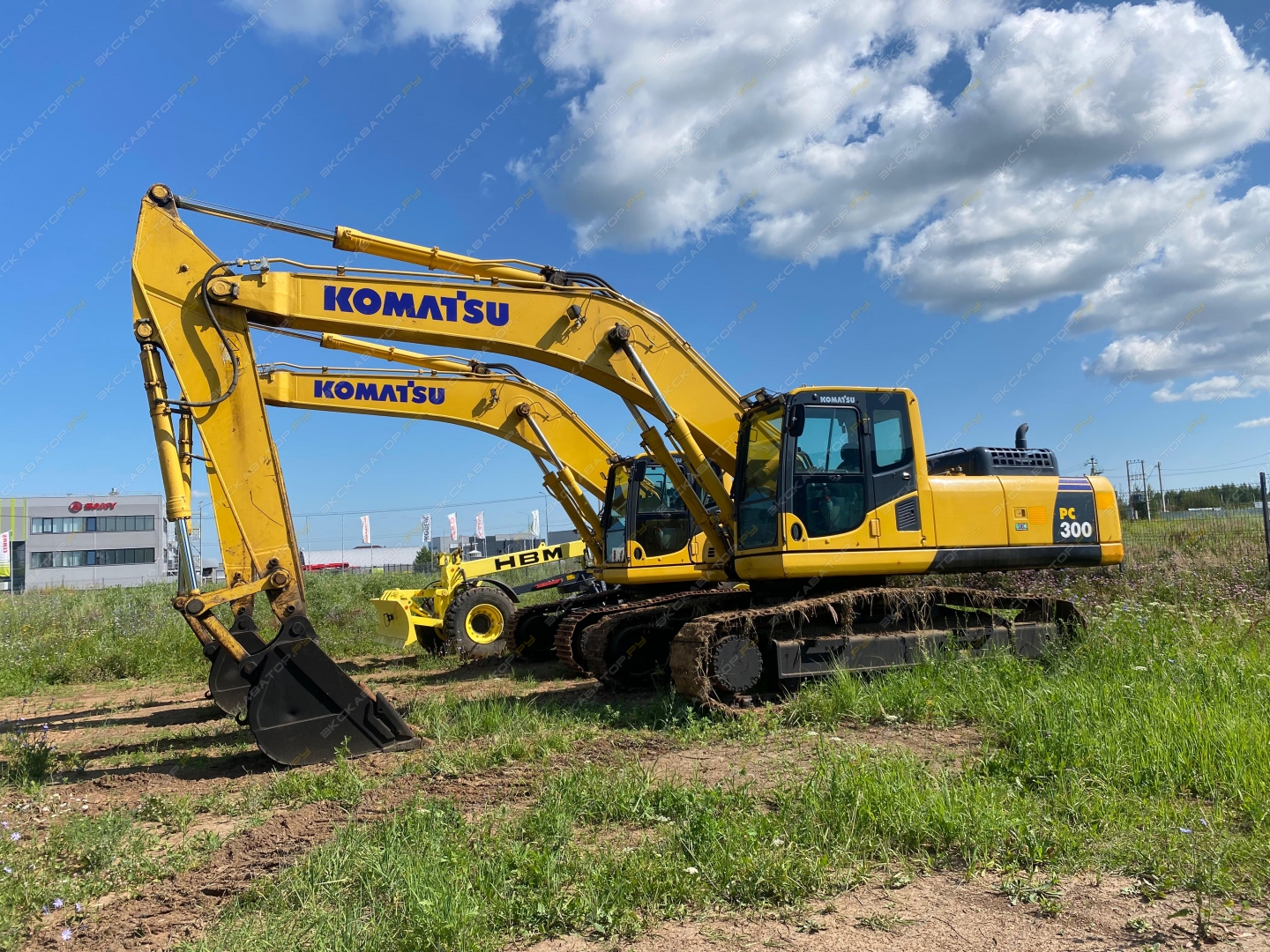 Komatsu PC300 [31]