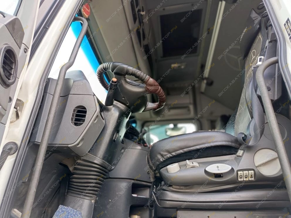Mercedes-Benz Actros 1844 LS [16]