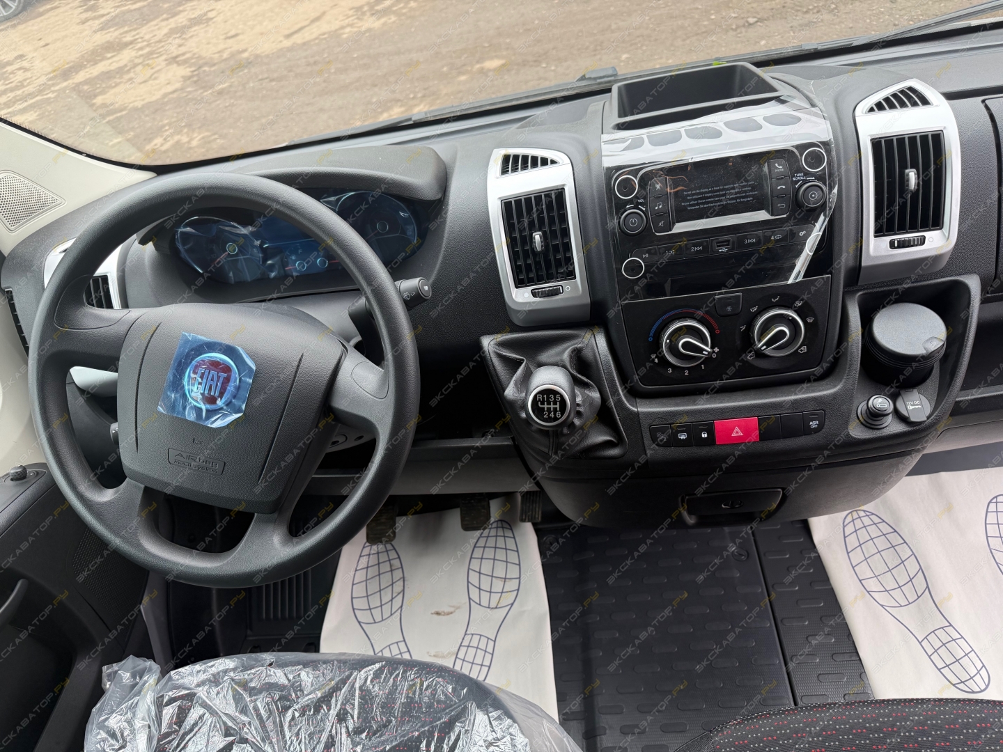 Fiat Ducato Van H2 30 - 35 [12]