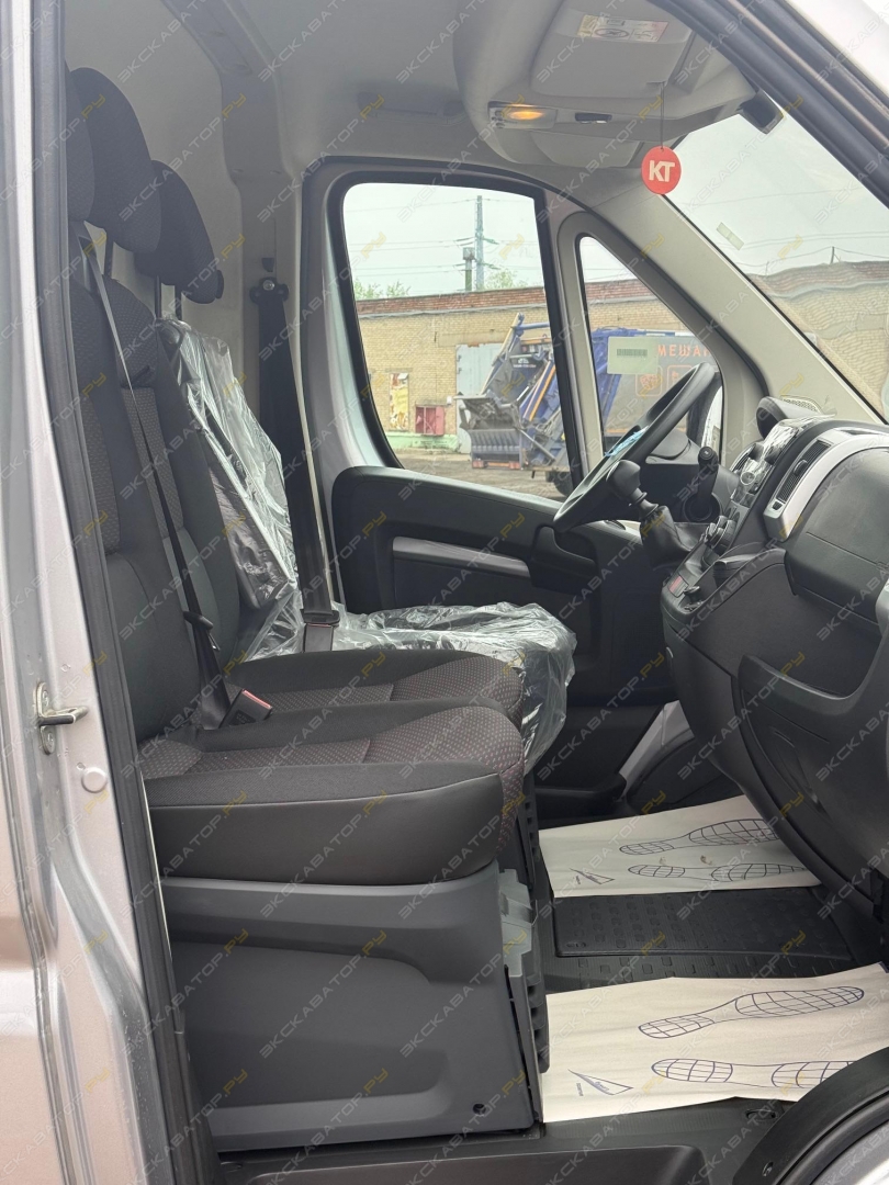 Fiat Ducato Van H2 30 - 35 [9]