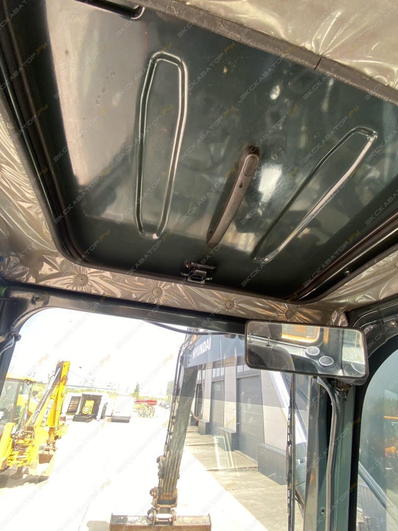 Hyundai R180W-9S [26]