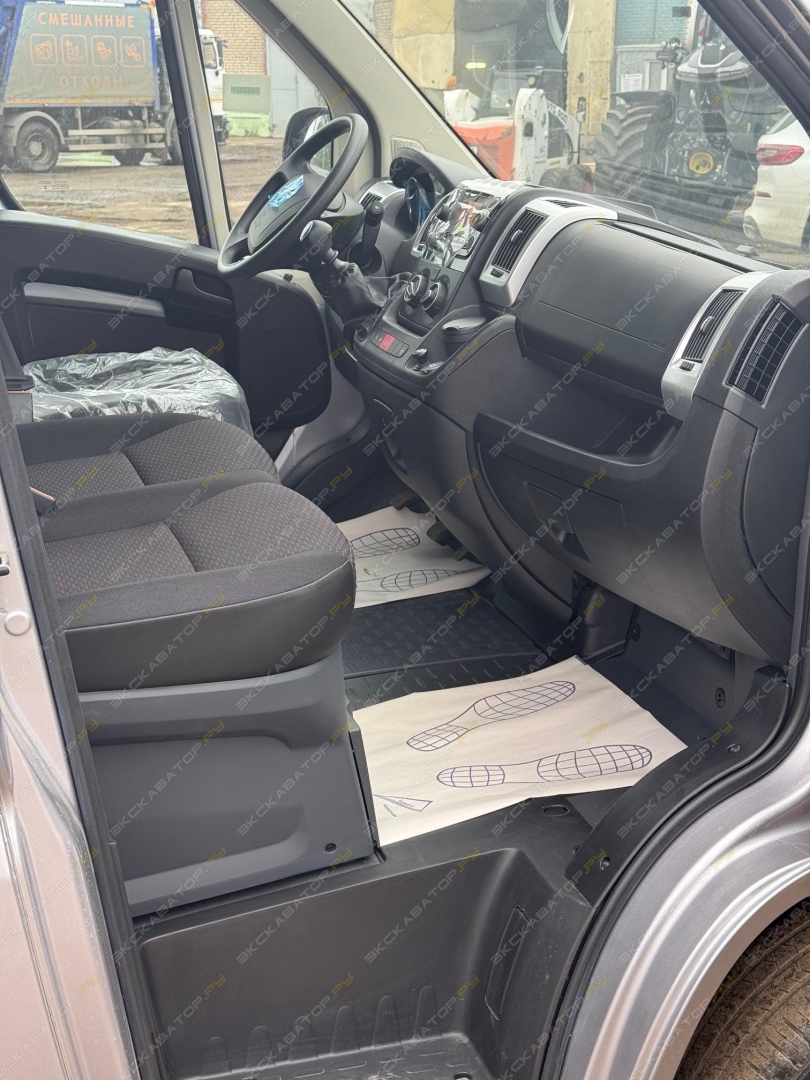 Fiat Ducato Van H2 30 - 35 [8]