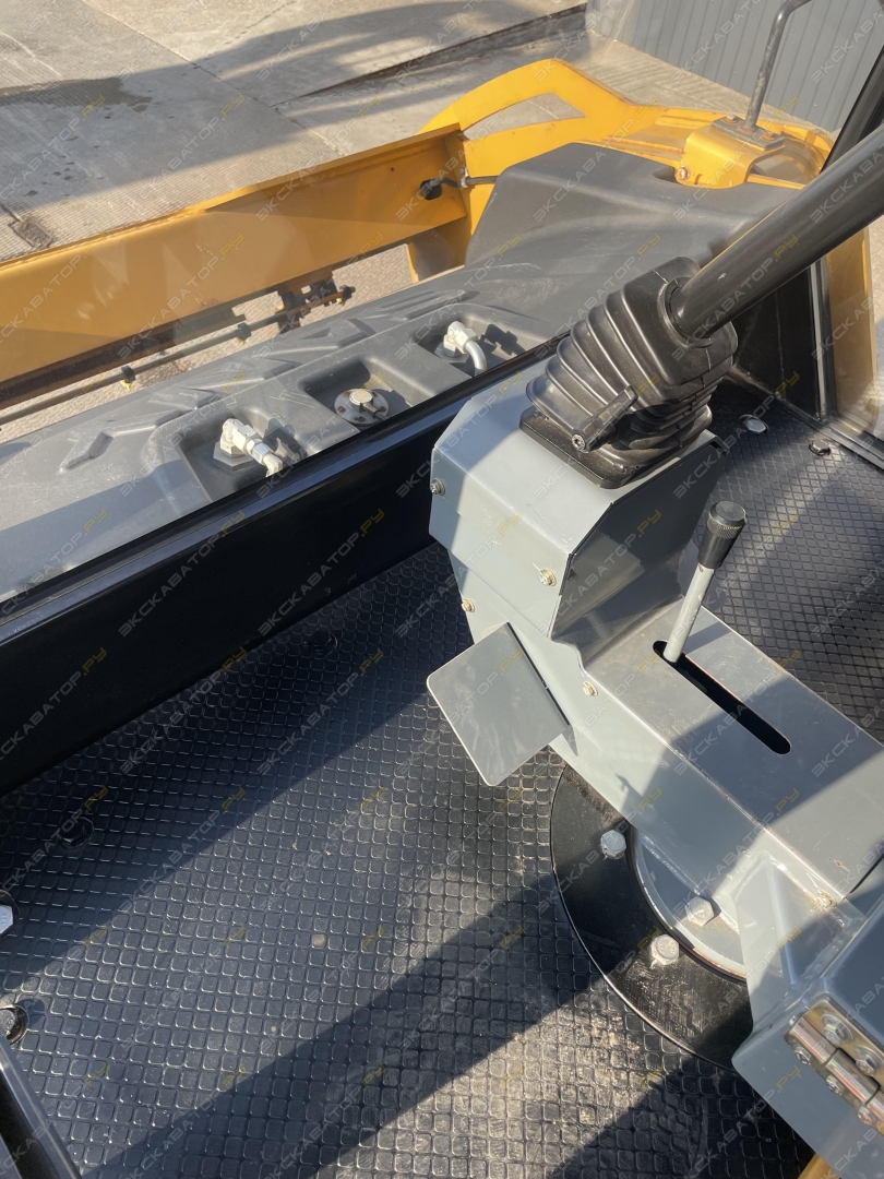 Sany STR130C-8C [16]