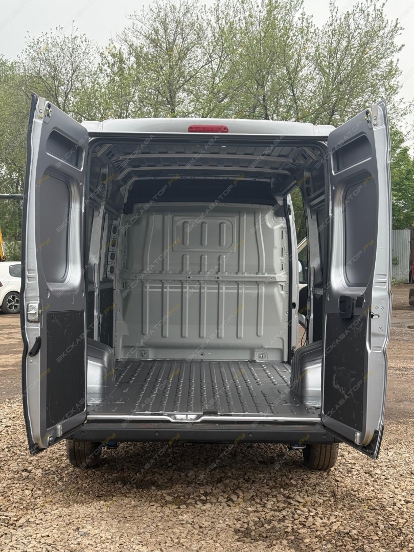 Fiat Ducato Van H2 30 - 35 [5]