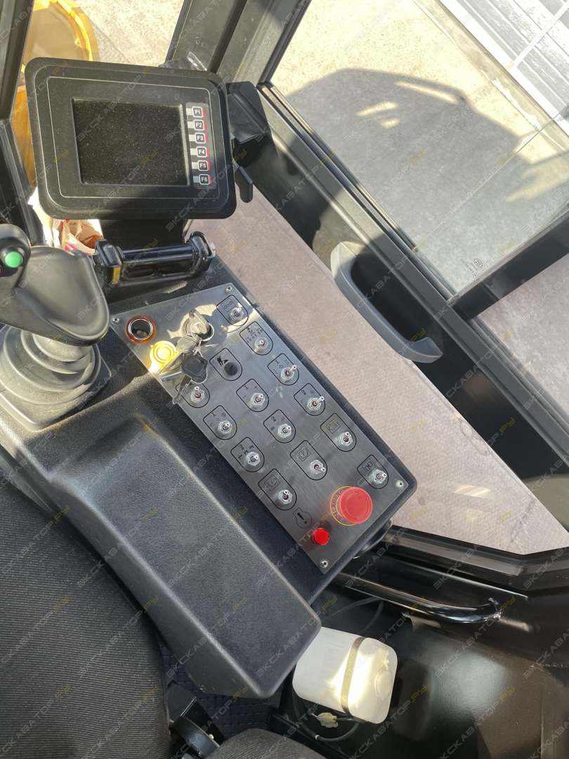 Sany STR130C-8C [20]