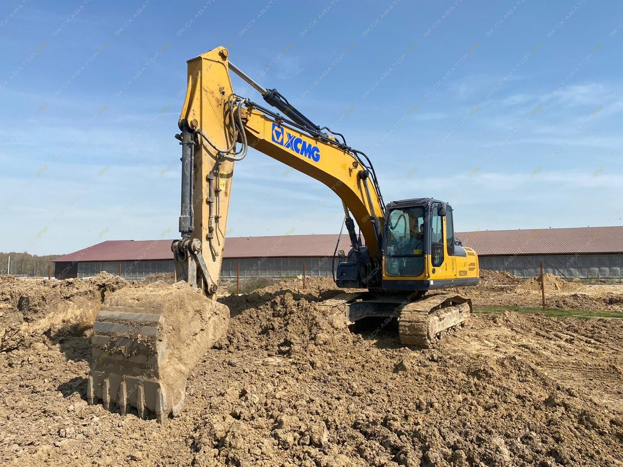 XCMG XE225DN [3]