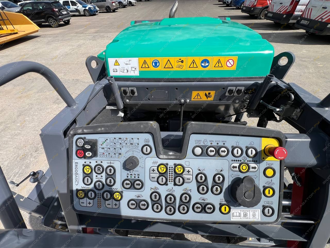 Vogele SUPER 800i [6]