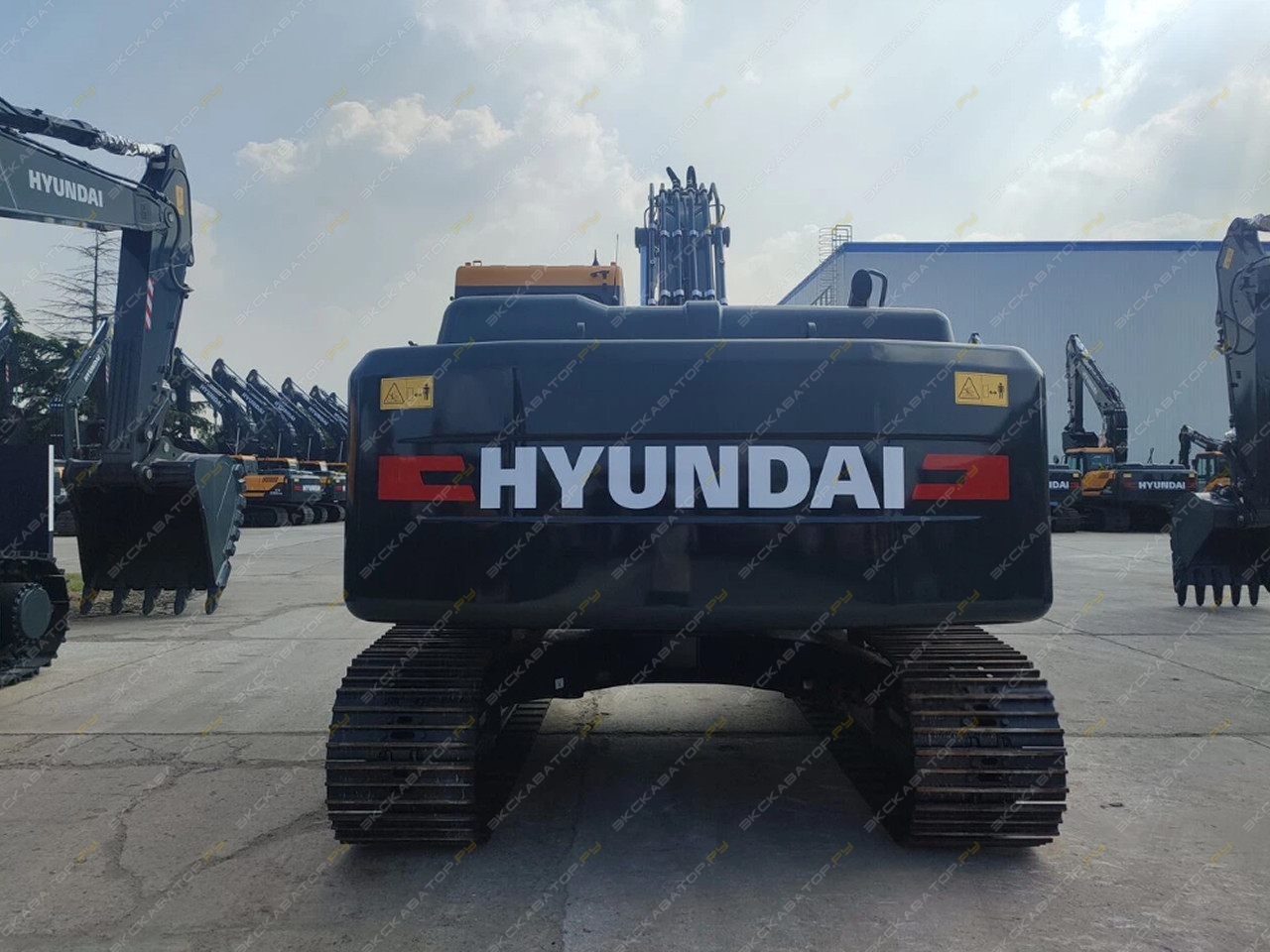 Hyundai HX220 [5]