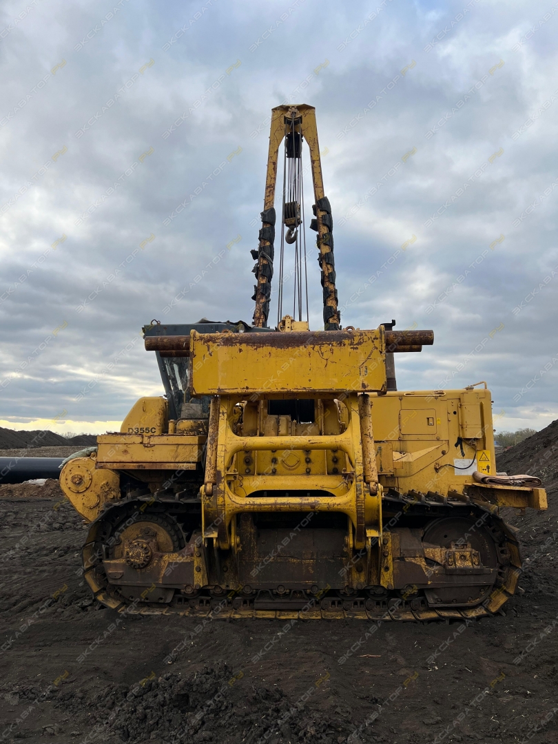 Komatsu D355C-3 [8]