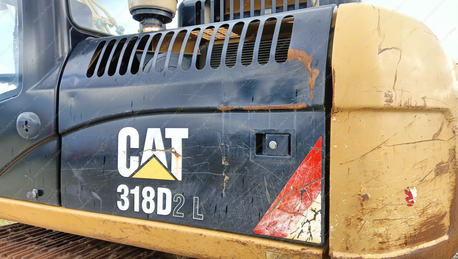 Caterpillar 318D2 L [14]