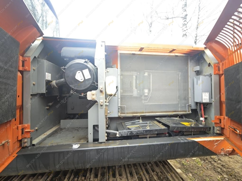 Hitachi ZX200-5 [7]