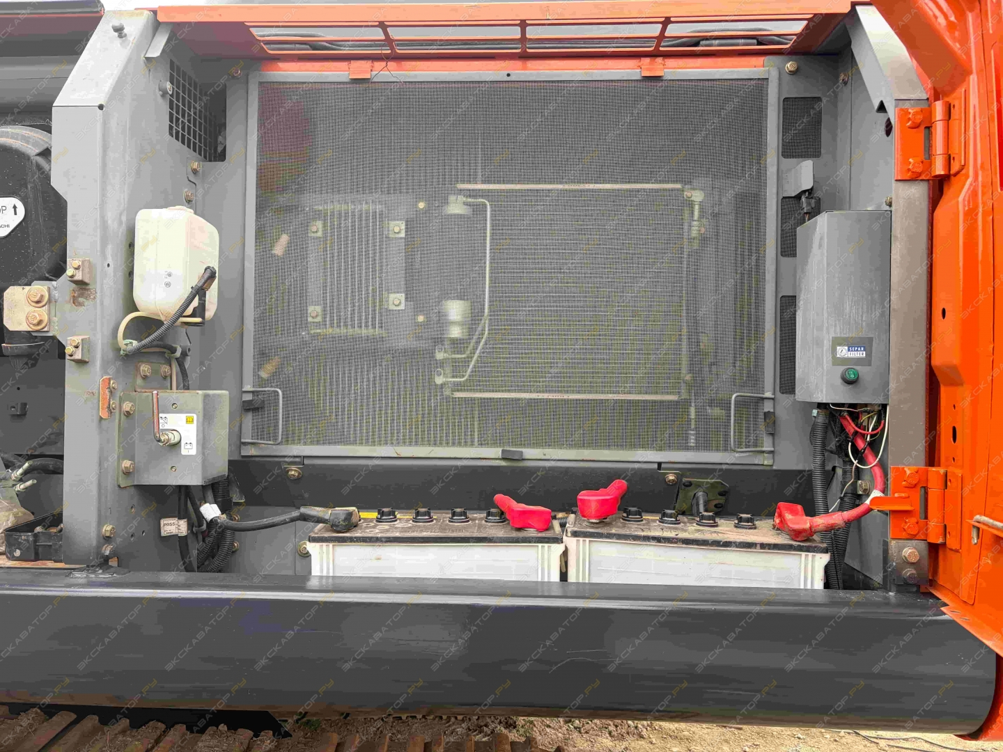 Hitachi ZX240-5G [15]
