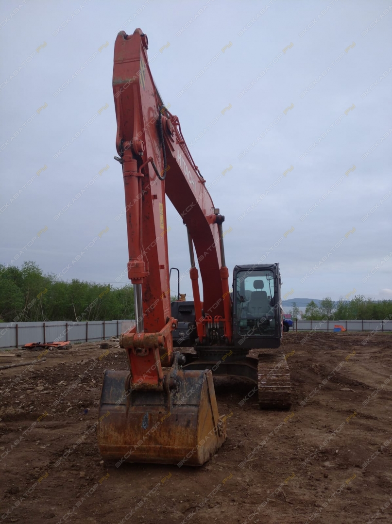 Hitachi ZX240-5G [50]