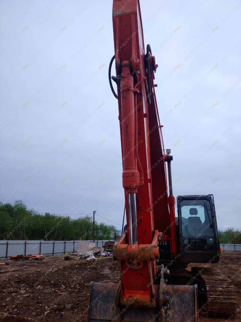 Hitachi ZX240-5G [7]
