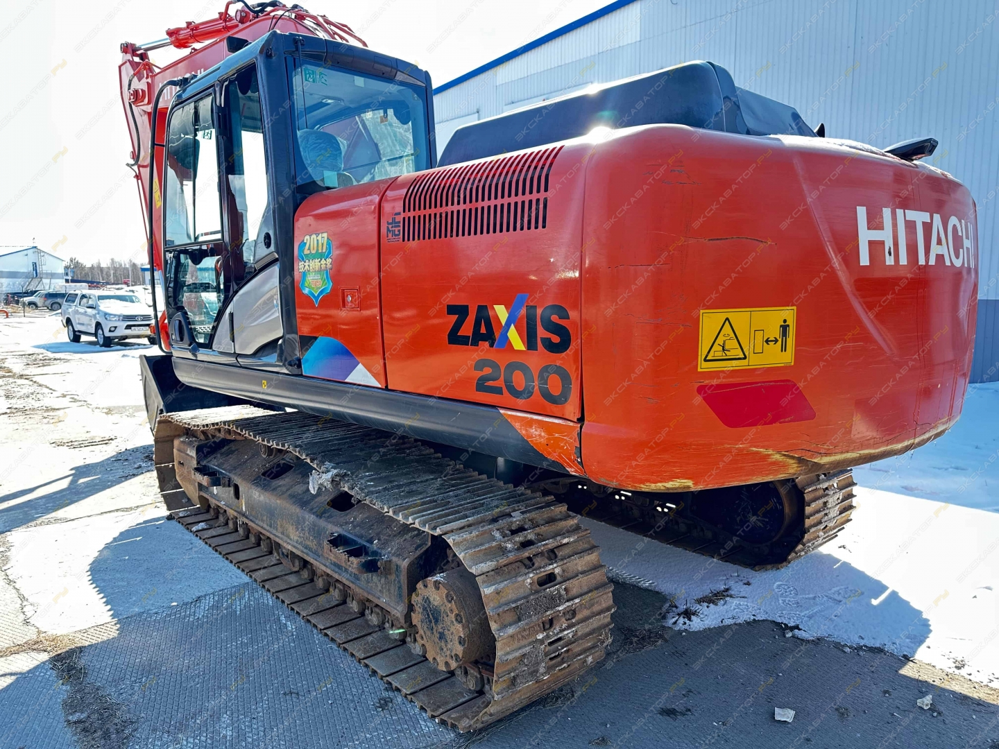 Hitachi ZX200-5 [13]