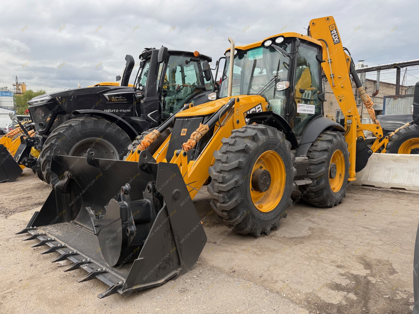 JCB 4CX [2]