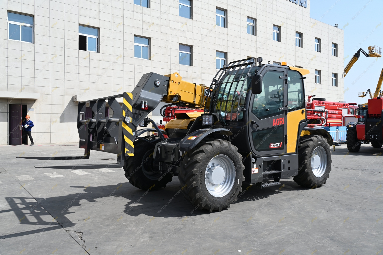 XCMG XT3207K [15]