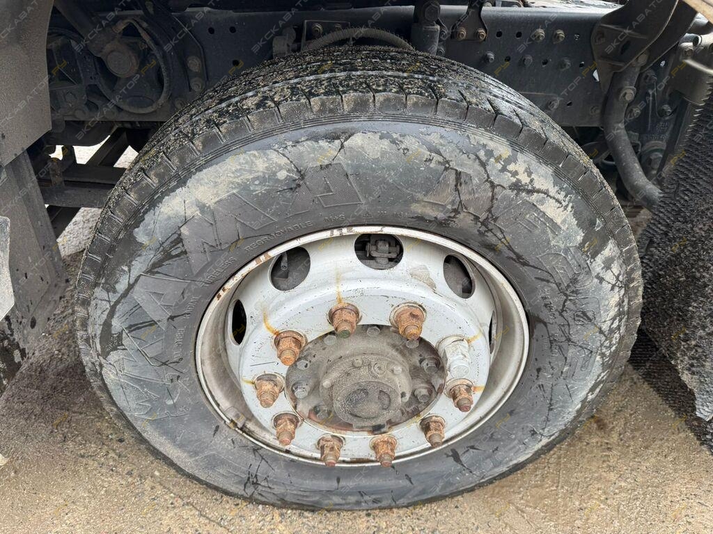 Foton Auman GTL 4x2 [12]