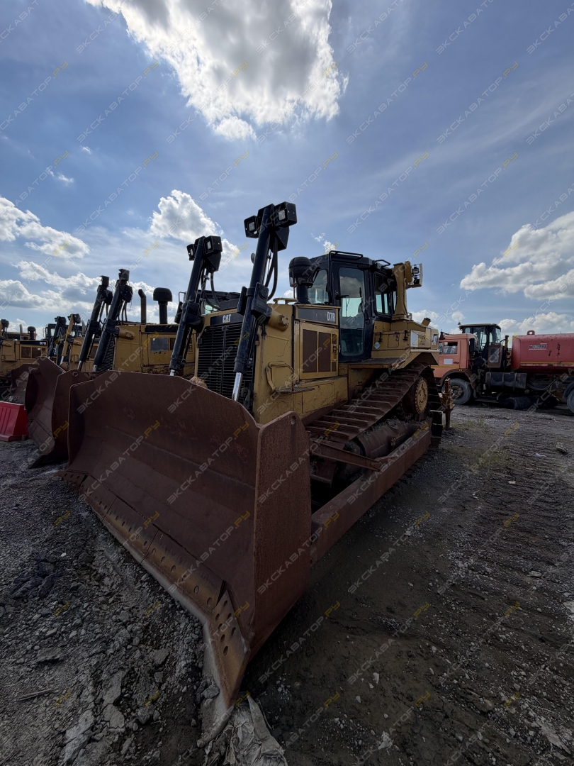 Caterpillar D7R [0]