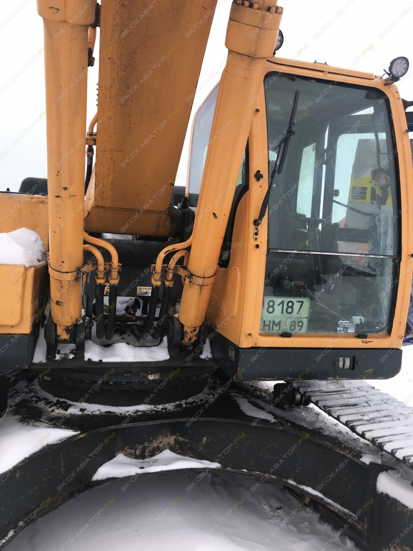 Hyundai R 300LC-9S [4]